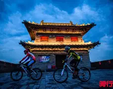 九游体育-自行车夜战：岭东天虎队大胜关中霹雳队，临门一脚致胜反击锐度十足